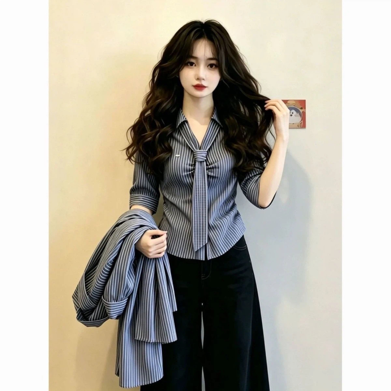 Blus Elegan Bergaris Ramping L - Polo Shirt Slim ulasan dan harga